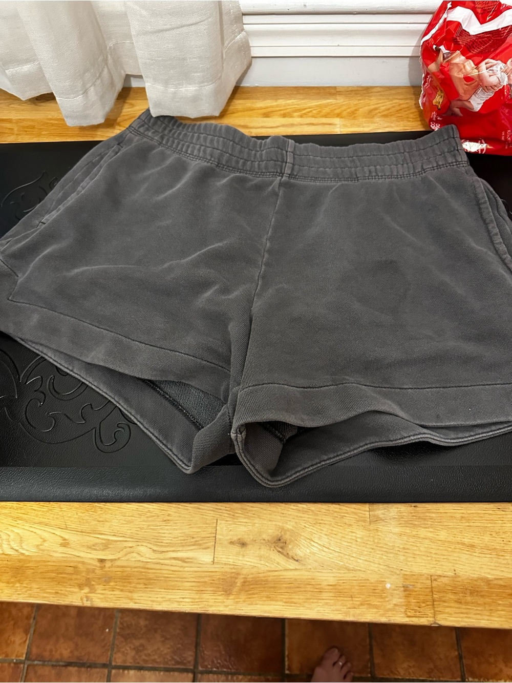 Aerie Women's Gray Lounge Shorts - Comfortable Everyday Wear! Size Large